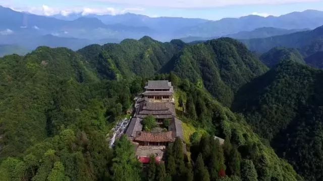 蘆山縣靈鷲山旅游區(qū)景區(qū)基礎(chǔ)設(shè)施建設(shè)項(xiàng)目（一期）勘察設(shè)計(jì)1標(biāo)段1.jpg